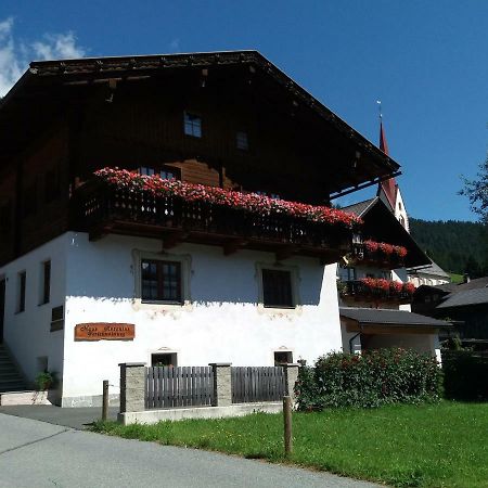 Отель Haus Antonius Sankt Lorenzen im Lesachtal Экстерьер фото
