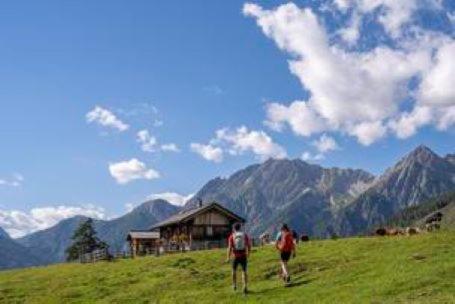 Отель Haus Antonius Sankt Lorenzen im Lesachtal Экстерьер фото